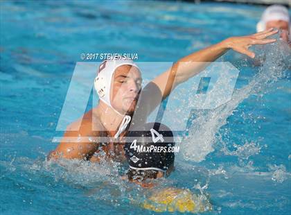 Thumbnail 2 in Carlsbad vs. Vista (CIF SDS Open Division Quarterfinal) photogallery.