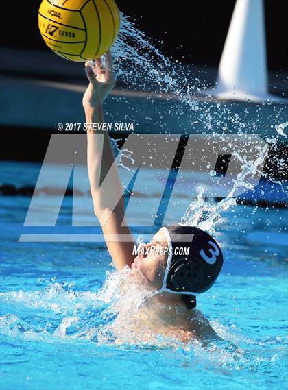 Thumbnail 3 in Carlsbad vs. Vista (CIF SDS Open Division Quarterfinal) photogallery.