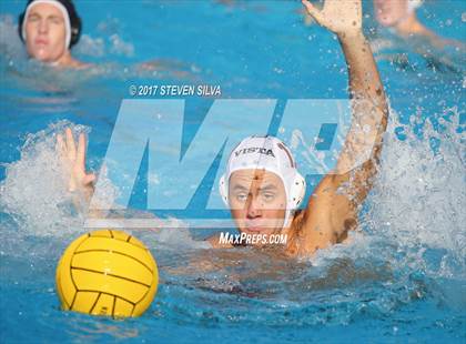 Thumbnail 3 in Carlsbad vs. Vista (CIF SDS Open Division Quarterfinal) photogallery.