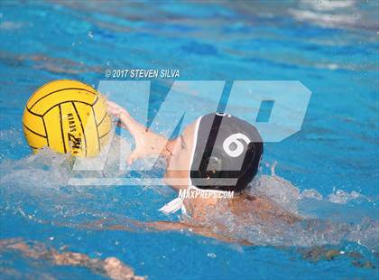 Thumbnail 3 in Carlsbad vs. Vista (CIF SDS Open Division Quarterfinal) photogallery.