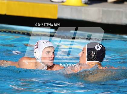 Thumbnail 3 in Carlsbad vs. Vista (CIF SDS Open Division Quarterfinal) photogallery.