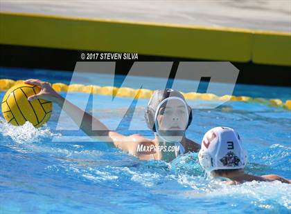 Thumbnail 2 in Carlsbad vs. Vista (CIF SDS Open Division Quarterfinal) photogallery.