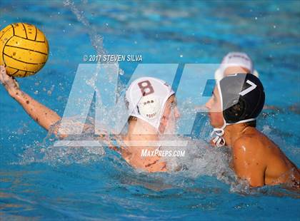 Thumbnail 2 in Carlsbad vs. Vista (CIF SDS Open Division Quarterfinal) photogallery.