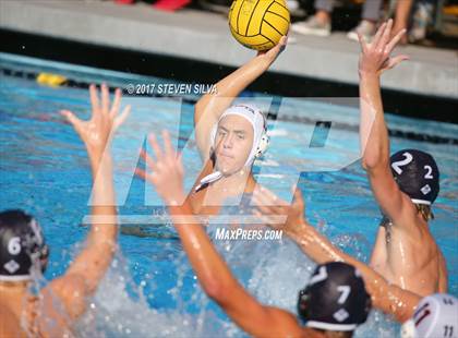 Thumbnail 3 in Carlsbad vs. Vista (CIF SDS Open Division Quarterfinal) photogallery.