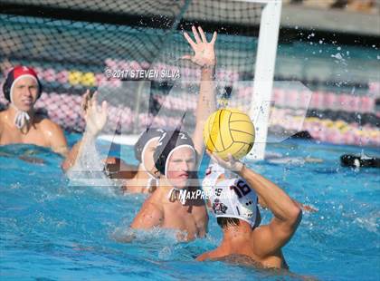 Thumbnail 3 in Carlsbad vs. Vista (CIF SDS Open Division Quarterfinal) photogallery.