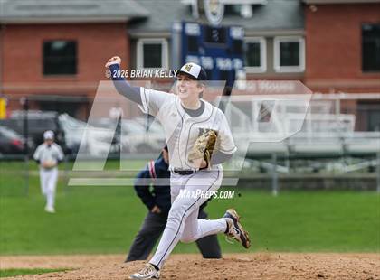 Thumbnail 2 in Wellesley @ Needham photogallery.