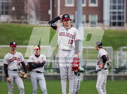 Thumbnail 2 in Wellesley @ Needham photogallery.