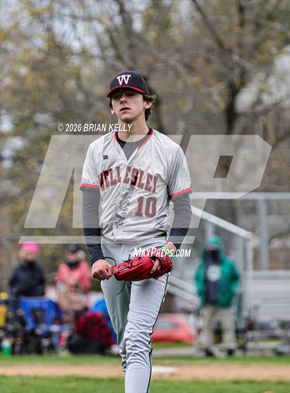 Thumbnail 1 in Wellesley @ Needham photogallery.