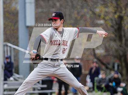 Thumbnail 2 in Wellesley @ Needham photogallery.