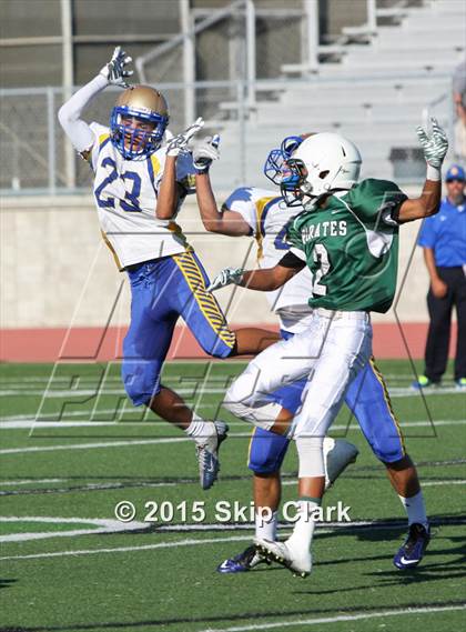 Thumbnail 2 in San Pasqual @ Oceanside photogallery.