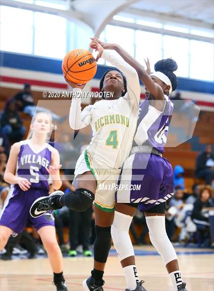 Thumbnail 1 in Village Christian Academy vs. Richmond (MLK Dream Jam) photogallery.