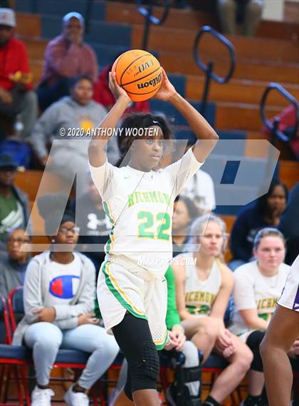 Thumbnail 1 in Village Christian Academy vs. Richmond (MLK Dream Jam) photogallery.