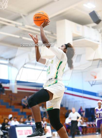 Thumbnail 3 in Village Christian Academy vs. Richmond (MLK Dream Jam) photogallery.