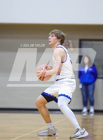 Thumbnail 3 in Lipan vs Kountze (HD Howard Classic) photogallery.