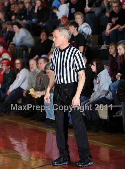 Thumbnail 1 in Altoona vs. Spencer (Cloverbelt Crossover Playoff) photogallery.