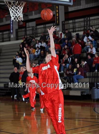 Thumbnail 1 in Altoona vs. Spencer (Cloverbelt Crossover Playoff) photogallery.