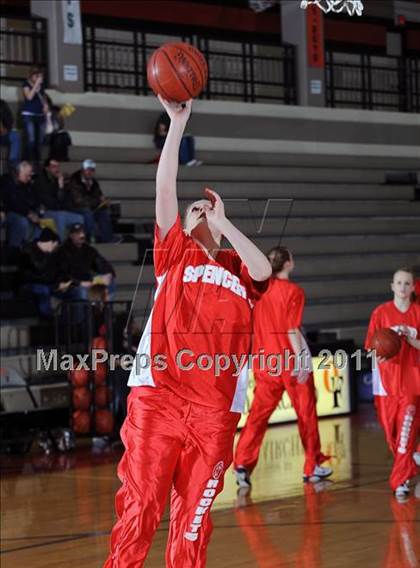 Thumbnail 2 in Altoona vs. Spencer (Cloverbelt Crossover Playoff) photogallery.