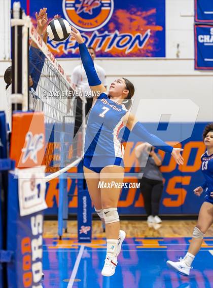 Thumbnail 2 in Xavier College Prep vs. Westwood (Westwood TOC) photogallery.