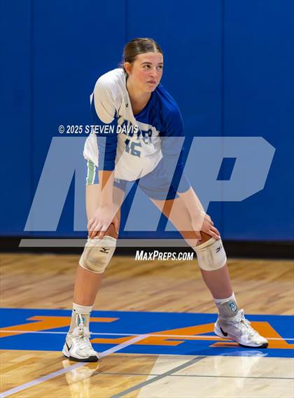 Thumbnail 2 in Xavier College Prep vs. Westwood (Westwood TOC) photogallery.