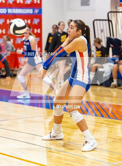 Thumbnail 1 in Xavier College Prep vs. Westwood (Westwood TOC) photogallery.