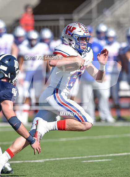 Thumbnail 1 in Smithson Valley vs Westlake (Class 6A Div II Second Round) photogallery.