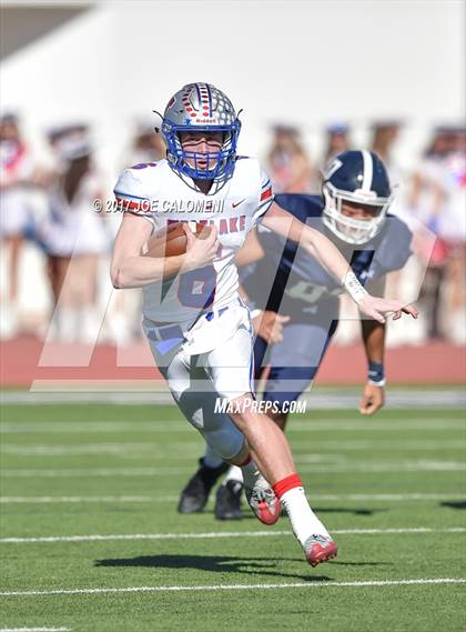 Thumbnail 1 in Smithson Valley vs Westlake (Class 6A Div II Second Round) photogallery.