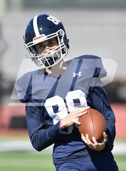 Thumbnail 1 in Smithson Valley vs Westlake (Class 6A Div II Second Round) photogallery.