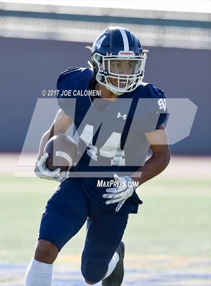 Thumbnail 3 in Smithson Valley vs Westlake (Class 6A Div II Second Round) photogallery.