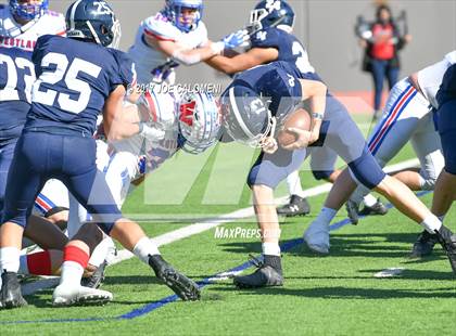 Thumbnail 2 in Smithson Valley vs Westlake (Class 6A Div II Second Round) photogallery.