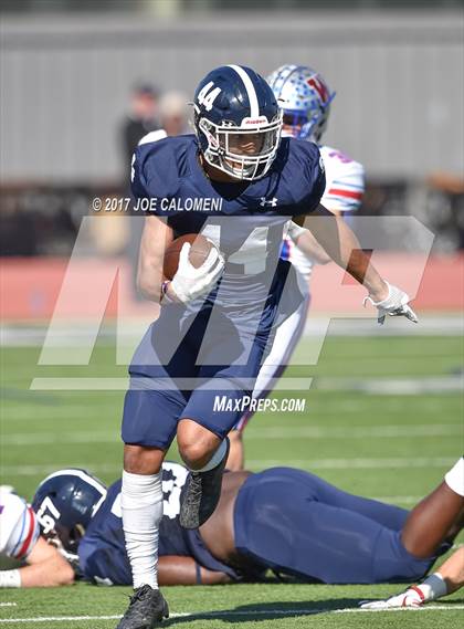 Thumbnail 3 in Smithson Valley vs Westlake (Class 6A Div II Second Round) photogallery.