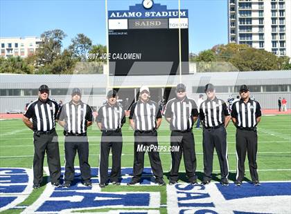 Thumbnail 1 in Smithson Valley vs Westlake (Class 6A Div II Second Round) photogallery.