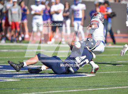 Thumbnail 2 in Smithson Valley vs Westlake (Class 6A Div II Second Round) photogallery.