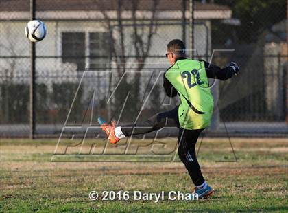 Thumbnail 2 in Arroyo @ Gabrielino photogallery.