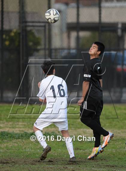 Thumbnail 3 in Arroyo @ Gabrielino photogallery.