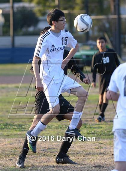 Thumbnail 3 in Arroyo @ Gabrielino photogallery.
