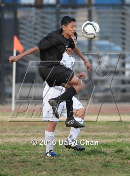 Thumbnail 2 in Arroyo @ Gabrielino photogallery.