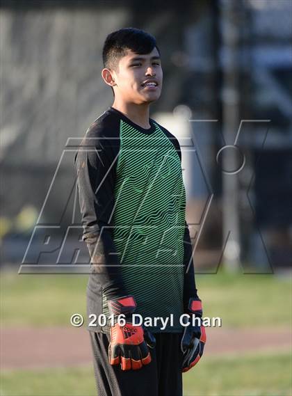 Thumbnail 3 in Arroyo @ Gabrielino photogallery.