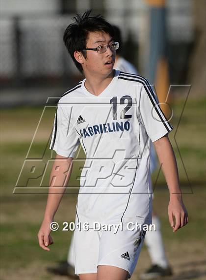 Thumbnail 2 in Arroyo @ Gabrielino photogallery.