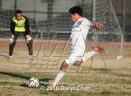 Thumbnail 1 in Arroyo @ Gabrielino photogallery.