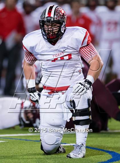 Thumbnail 3 in Belton vs Rowlett (UIL 6A Bi-District Playoff) photogallery.