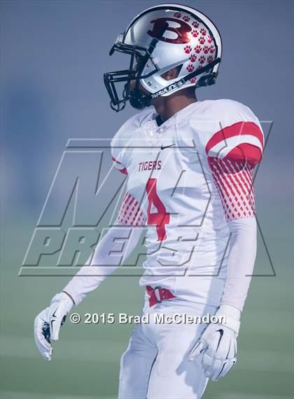 Thumbnail 3 in Belton vs Rowlett (UIL 6A Bi-District Playoff) photogallery.