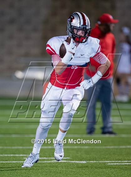 Thumbnail 2 in Belton vs Rowlett (UIL 6A Bi-District Playoff) photogallery.
