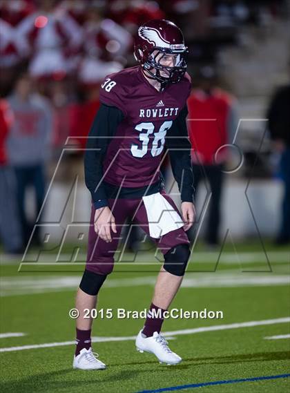 Thumbnail 3 in Belton vs Rowlett (UIL 6A Bi-District Playoff) photogallery.