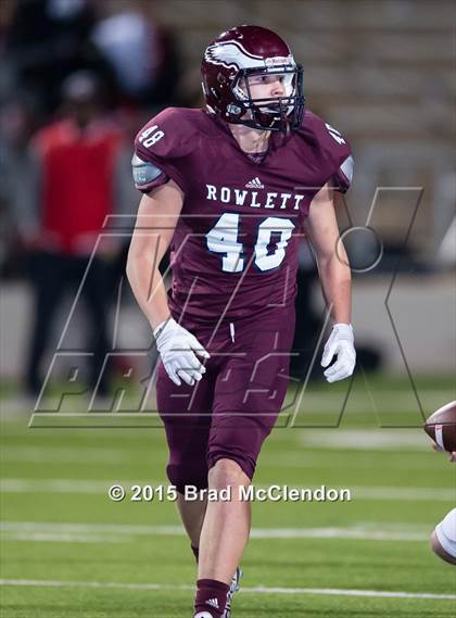 Thumbnail 2 in Belton vs Rowlett (UIL 6A Bi-District Playoff) photogallery.