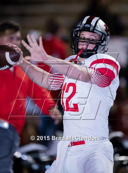 Thumbnail 2 in Belton vs Rowlett (UIL 6A Bi-District Playoff) photogallery.