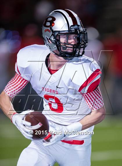 Thumbnail 2 in Belton vs Rowlett (UIL 6A Bi-District Playoff) photogallery.