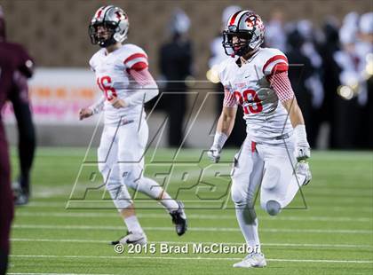 Thumbnail 1 in Belton vs Rowlett (UIL 6A Bi-District Playoff) photogallery.