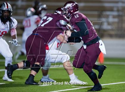 Thumbnail 3 in Belton vs Rowlett (UIL 6A Bi-District Playoff) photogallery.