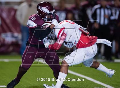 Thumbnail 1 in Belton vs Rowlett (UIL 6A Bi-District Playoff) photogallery.