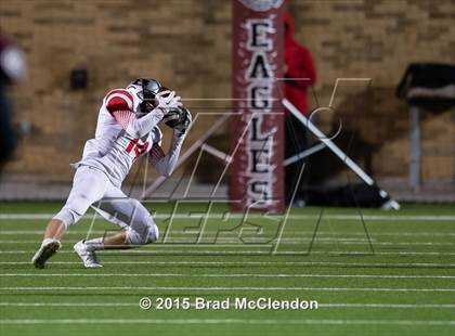 Thumbnail 1 in Belton vs Rowlett (UIL 6A Bi-District Playoff) photogallery.